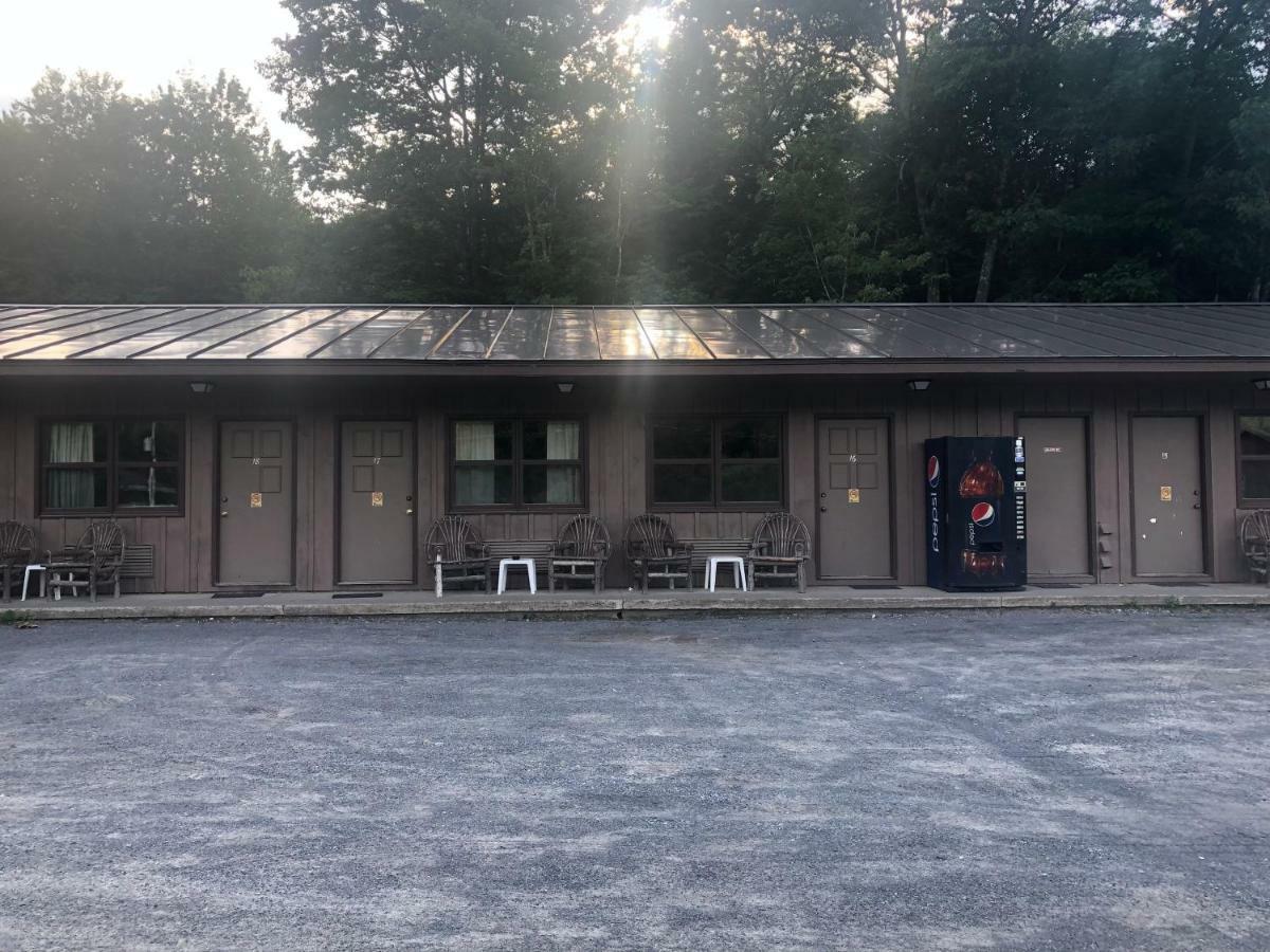 Nassau Motel 레이크 헤오르헤 외부 사진